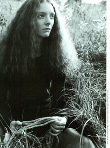 ARCHIVIO - Vogue Italia (November 1997) - In Country - 028.jpg