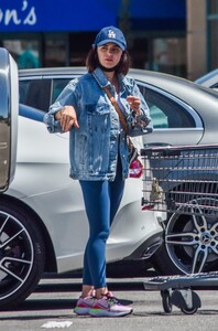        hal050520BZNimage112 .jpg