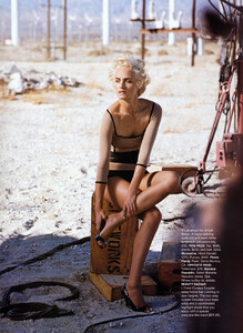 TOP.FASON.RU - Harper's Bazaar US (February 2003) - '50s Flash Back - 003.jpg
