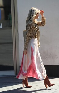        rob080520BZNimage118 .jpg