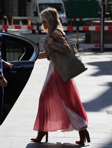        rob080520BZNimage123 .jpg