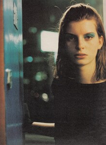 W (July 2001) - Solitaire - 011.jpg