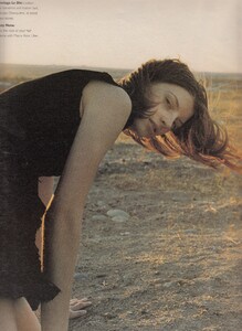 W (July 2001) - Solitaire - 005.jpg