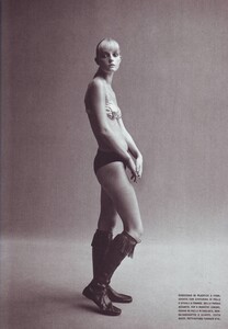 Vogue Italia (January 1999) - Portraits of Style - 018.jpg