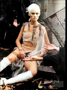 ARCHIVIO - Vogue Italia (March 2000) - The Next Way - 022.jpg