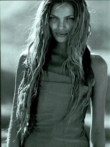 ARCHIVIO - Vogue Italia (March 1998) - Zabriskie Pt - 014.jpg