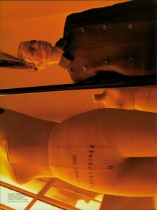 ARCHIVIO - Vogue Italia (July 1997) - Shape and Cut - 015.jpg