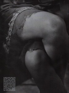 ARCHIVIO - Vogue Italia (February 2006) - Olivia Magnani - 010.jpg