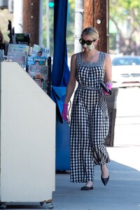        rob080520BZNimage118 .jpg