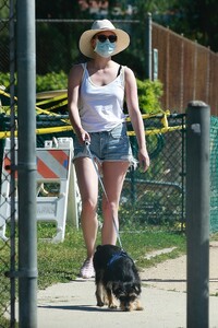        lil030520BZNimage114 .jpg