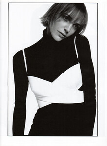 Vogue Paris (February 2001) - Sans Titre, 2001 - 004.jpg