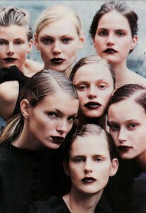 ARCHIVIO - Vogue Italia (January 1998) - Cronaca - 014.jpg