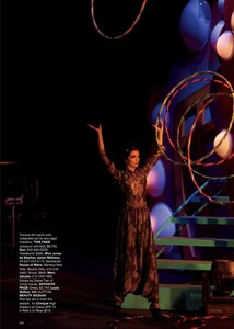 Harper's Bazaar US - 2009 12-201.jpg