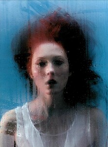 ARCHIVIO - Vogue Italia (May 2002) - Water Therapy - 007.jpg