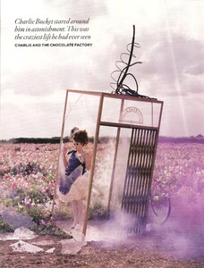 Vogue UK (December 2008) - Tales Of The Unexpected - 023.jpg