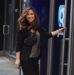       myl280420BZNimage126 .jpg