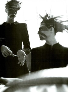 ARCHIVIO - Vogue Italia (July 1997) - Shape and Cut - 010.jpg