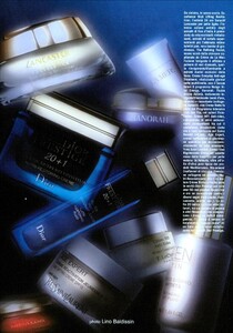 ARCHIVIO - Vogue Italia (April 2003) - Body Art - 011.jpg