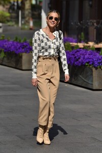        rob040520BZNimage7 .jpg