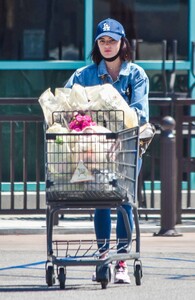        hal050520BZNimage107 .jpg