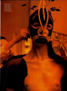 ARCHIVIO - Vogue Italia (July 1997) - Shape and Cut - 008.jpg