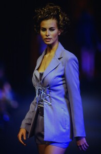 1835630349_martine-sitbon-ss-1992(3).thumb.jpg.9ada8d337603438f4be4a4226c444f94.jpg