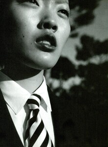 ARCHIVIO - Vogue Italia (March 1999) - An Outdoor Story - 015.jpg