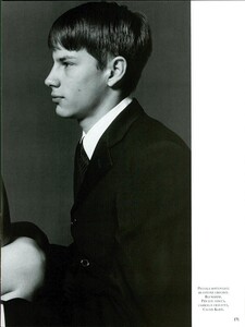 ARCHIVIO - Vogue Italia (April 1998) - A Whiter Shade Of Pale - 012.jpg