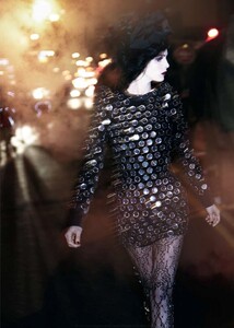 Harper's Bazaar US - 2009 12-198.jpg