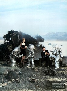 ARCHIVIO - Vogue Italia (March 2001) - In A Future Mood - 022.jpg