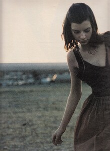 W (July 2001) - Solitaire - 015.jpg