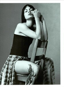 ARCHIVIO - Vogue Italia (July 1999) - The Group - 020.jpg