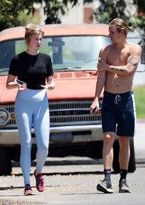       ire280420BZNimage20 .jpg