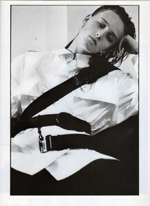 Vogue Paris (February 2001) - Sans Titre, 2001 - 010.jpg