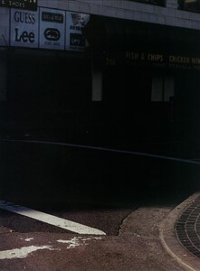 ARCHIVIO - Vogue Italia (February 2002) - Shannyn and Chloé - 025.jpg