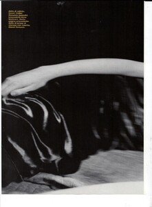 ARCHIVIO - Vogue Italia (February 1997) - Reflection - 003.png
