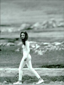 ARCHIVIO - Vogue Italia (May 1997) - Untitled - 011.jpg