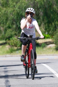        fis050520BZNimage9 .jpg