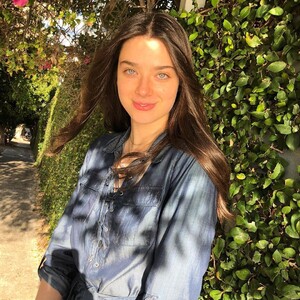 tashwolf - BkU_A9rlABh.jpg