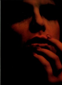 ARCHIVIO - Vogue Italia (April 1997) - Courtney Love - 017.png