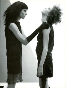 ARCHIVIO - Vogue Italia (January 1997) - Black - 012.jpg