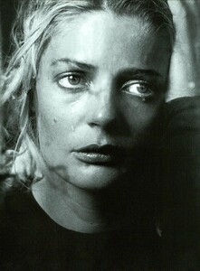 ARCHIVIO - Vogue Italia (September 2001) - Chiara Mastroianni - 017.jpg