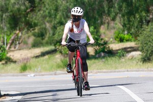        fis050520BZNimage7 .jpg