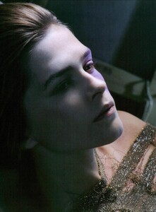 ARCHIVIO - Vogue Italia (April 2003) - Body Art - 010.jpg