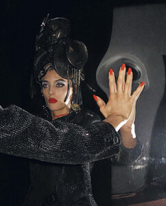 ell050520BZNimage23 .jpg