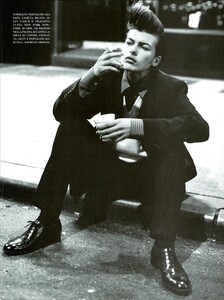 ARCHIVIO - Vogue Italia (February 1997) - Neounisex - 014.jpg