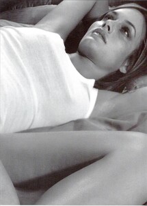 ARCHIVIO - Vogue Italia (July 1997) - Body - 006.jpg
