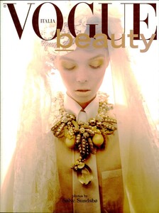 ARCHIVIO - Vogue Italia (February 2008) - Nuances - 001.jpg