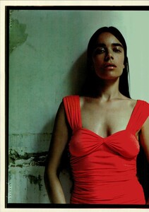 ARCHIVIO - Vogue Italia (June 2004) - Élodie Bouchez - 003.jpg