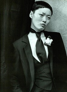 ARCHIVIO - Vogue Italia (March 2001) - Now Attitude - 003.jpg